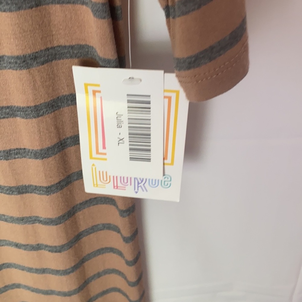 Julia Lularose Dress NWT